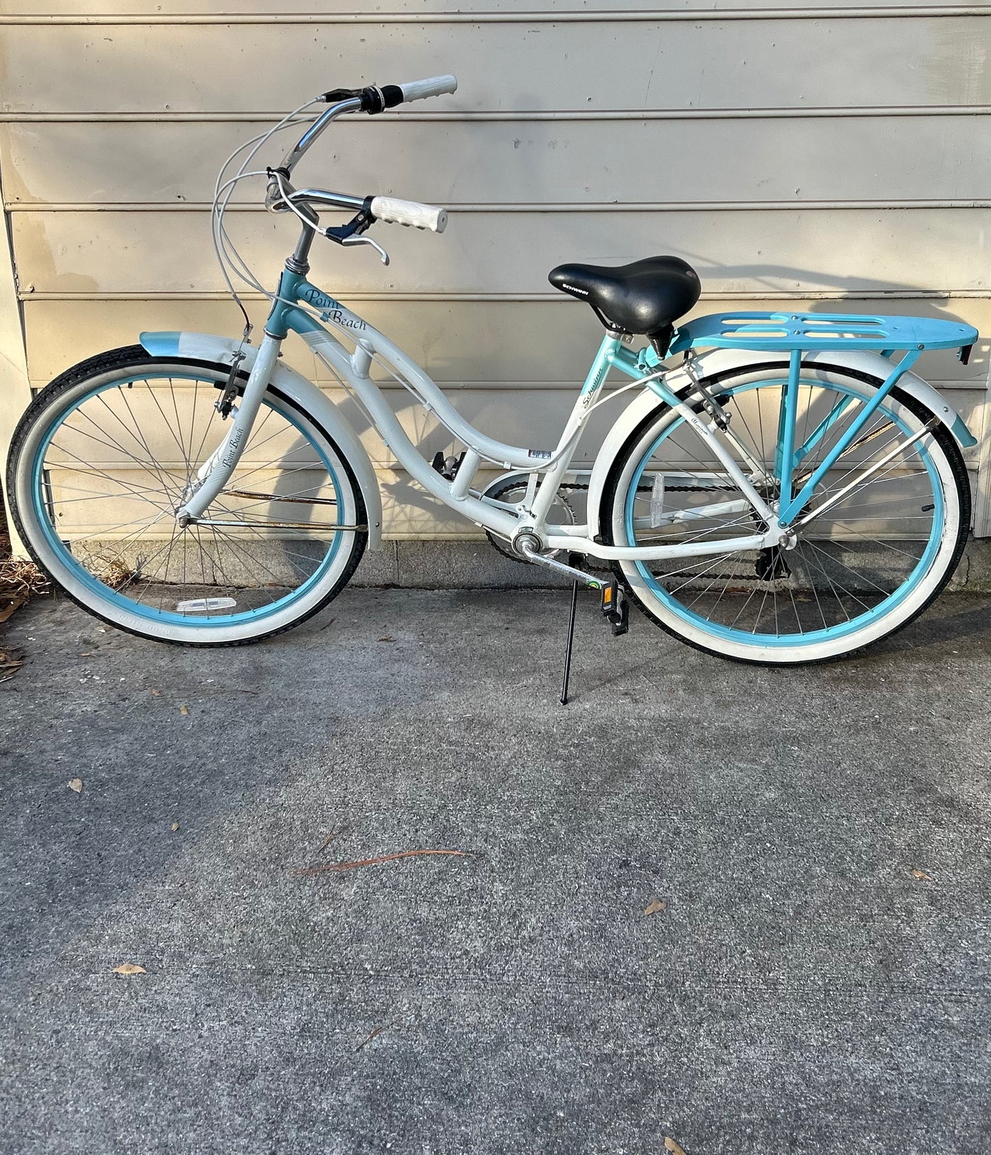 26in Women's Blue & White Hybrid Cruiser